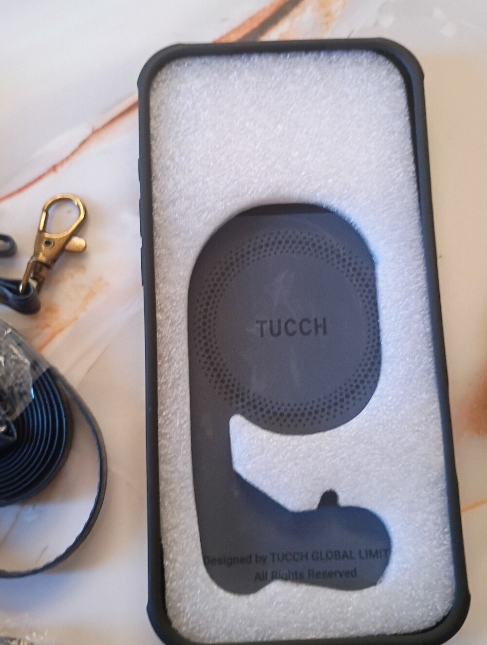 Tucch - Picture 7 of 7